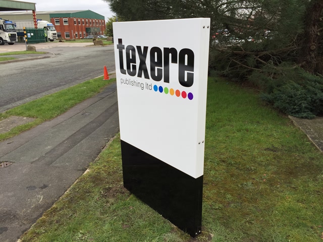 Photo showing freestanding sign