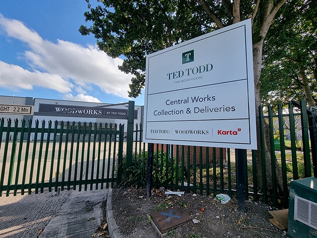 Photo of freestanding signs